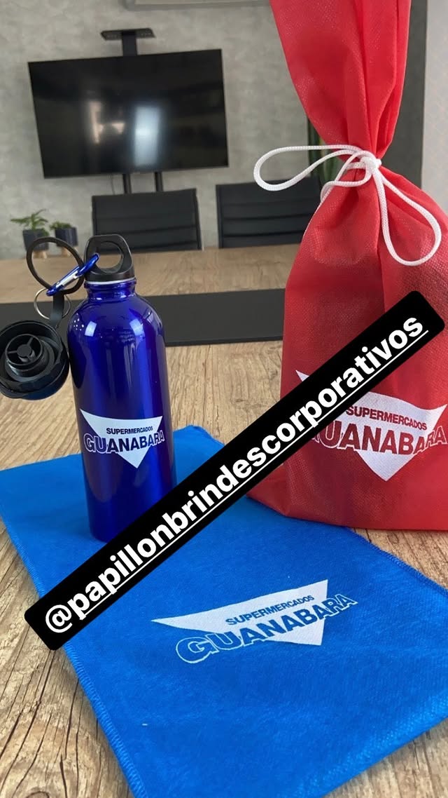 Kit corporativo personalizado Supermercados Guanabara – garrafa, toalha e sacola